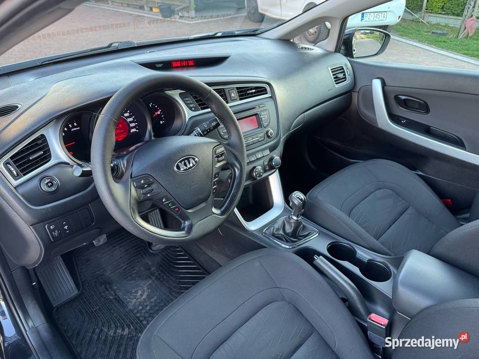 Kia Ceed 14 CRDi Niski przebieg Salon 2 komplety gniazdo USB Poznań