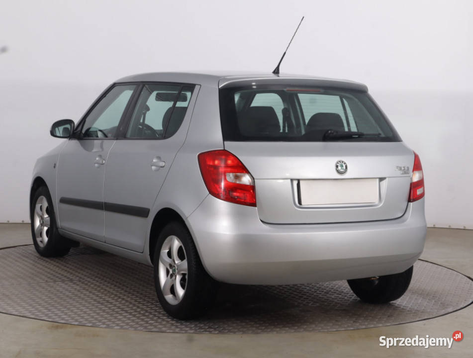 Skoda Fabia 14 16V srebrny Piaseczno sprzedam