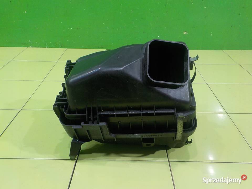 MITSUBISHI OUTLANDER II 20 DID 09r 5D obudowa Obudowy filtrów Suków sprzedam