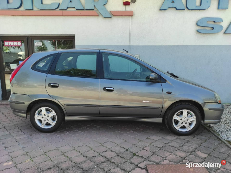 Nissan Almera Tino klima Kamera Alu wielofunkcja Racibórz sprzedam