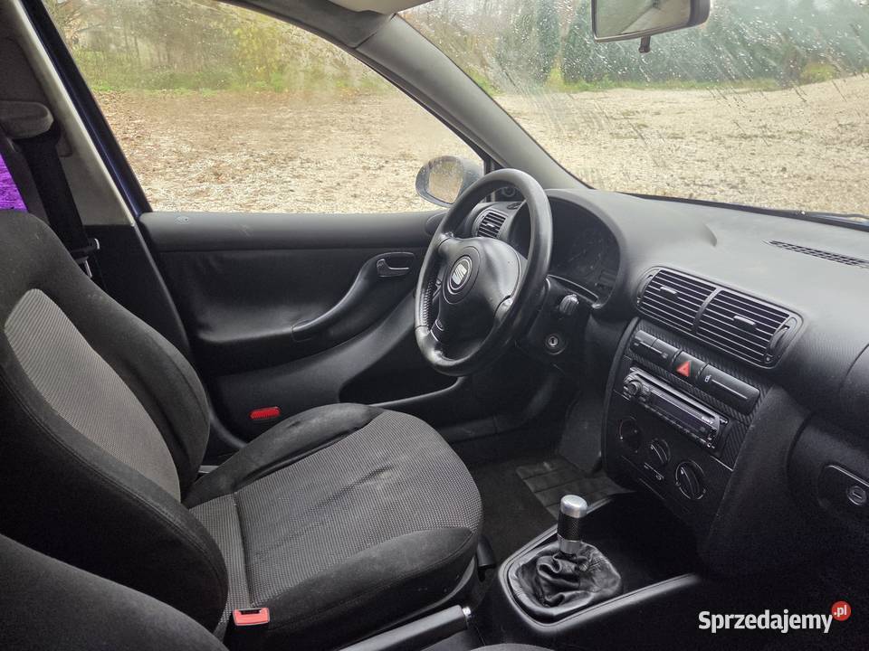 Seat Leon 19 TDI 110 łódzkie Dąbrówka