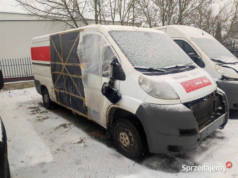 PEUGEOT BOXER 2013 21980 ccm 11 uszkodzony sprzedam
