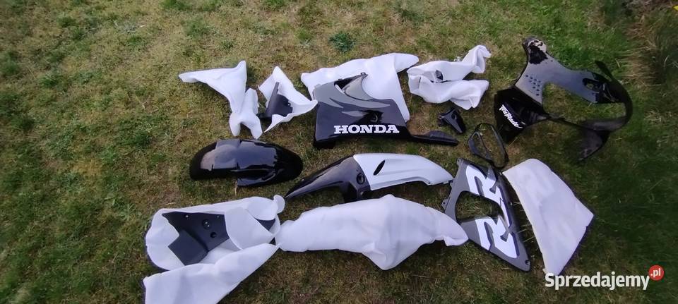 NOWY PEŁNY KOMPLET OWIEWEK do Honda CBR 900rr Plastiki Maszewo