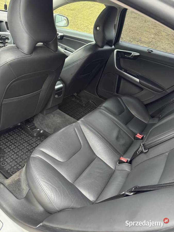 Volvo s60 20 T5 AWD Inscription Serock