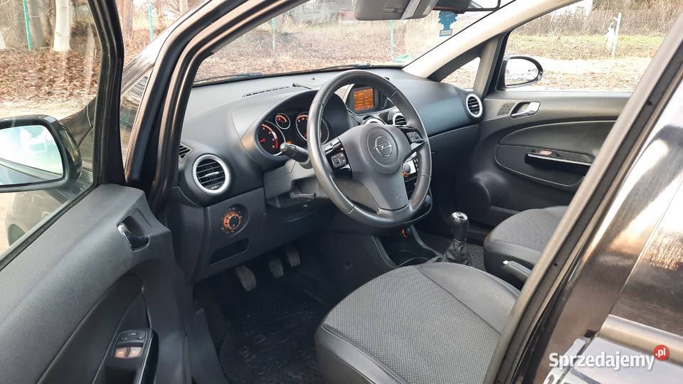 Opel Corsa 12 16V Benzyna 80 Klima sprawna Alu wielofunkcyjna kierownica Kraśnik