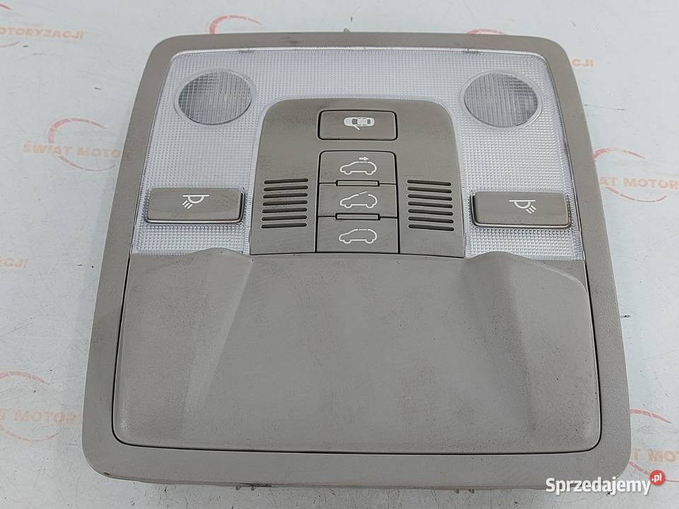 KIA SPORTAGE III 12r lampka podsufitki sprzedam