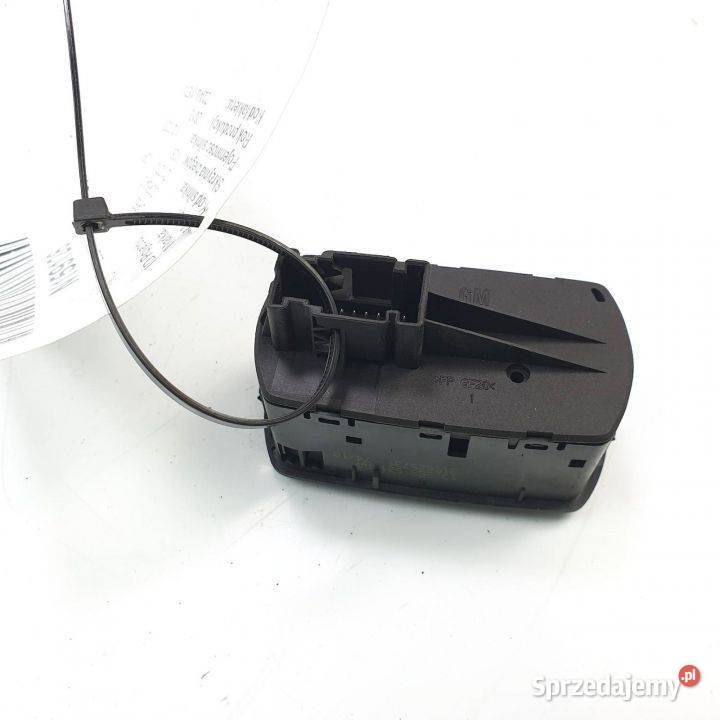 PRZEŁĄCZNIK SZYB OPEL CORSA D 13258521 osobowe Pozostałe Lipno