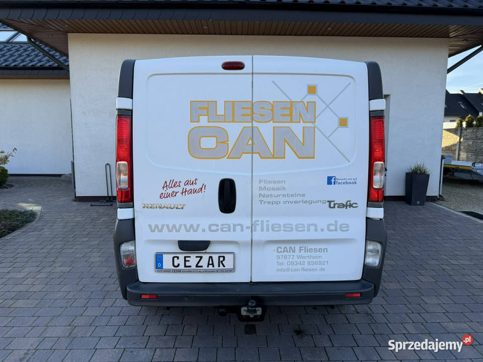 Renault Trafic 20 115 6 biegów klima blaszak z Rok produkcji 2009 śląskie