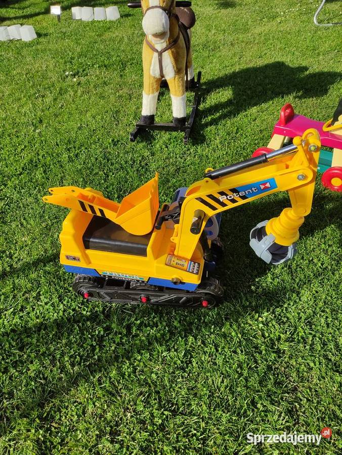 koparka z siedziskiem do opychania nózkami