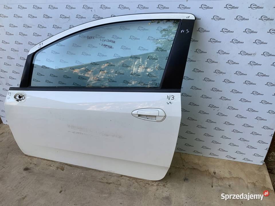 FIAT GRANDE PUNTO 09r drzwi lewe przód świętokrzyskie Kielce sprzedam