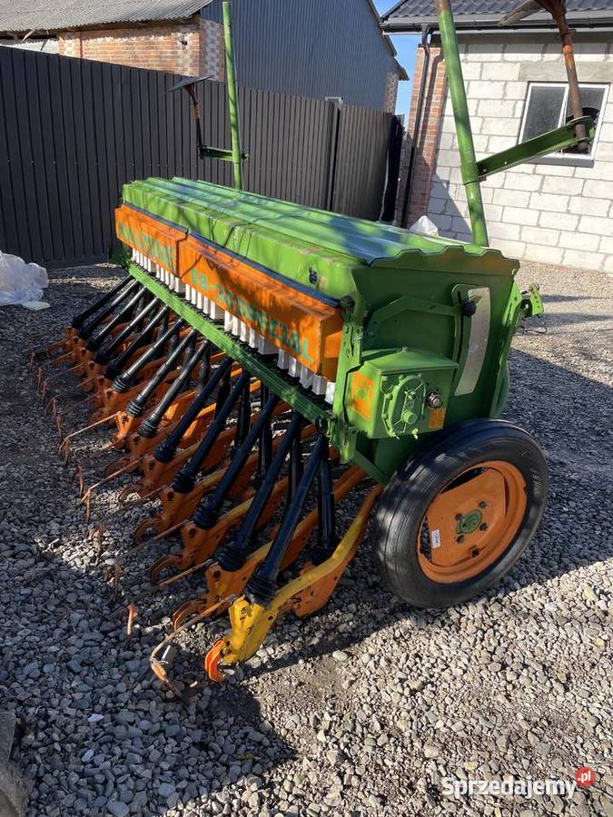 Amazone D8 specjal Turobin
