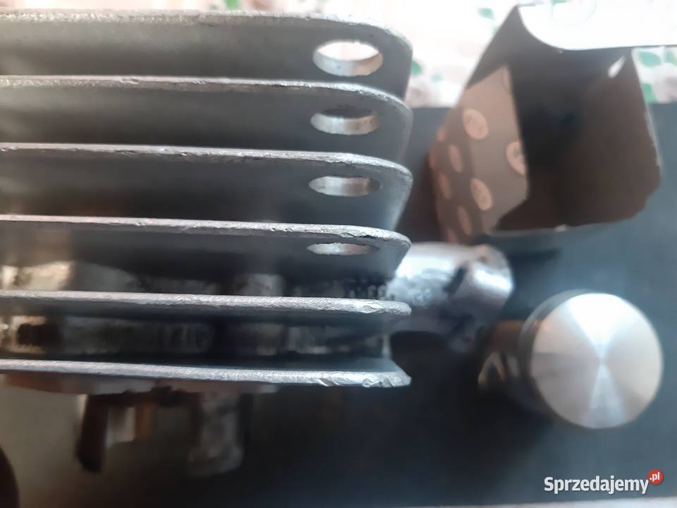 Oryginalny cylinder ddr plus tłok szlifierki Dąbrowa Tarnowska