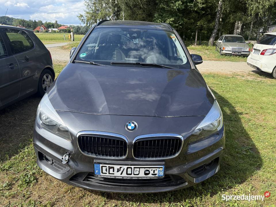 BMW Seria 2 218i 2016 Manual Krosno sprzedam