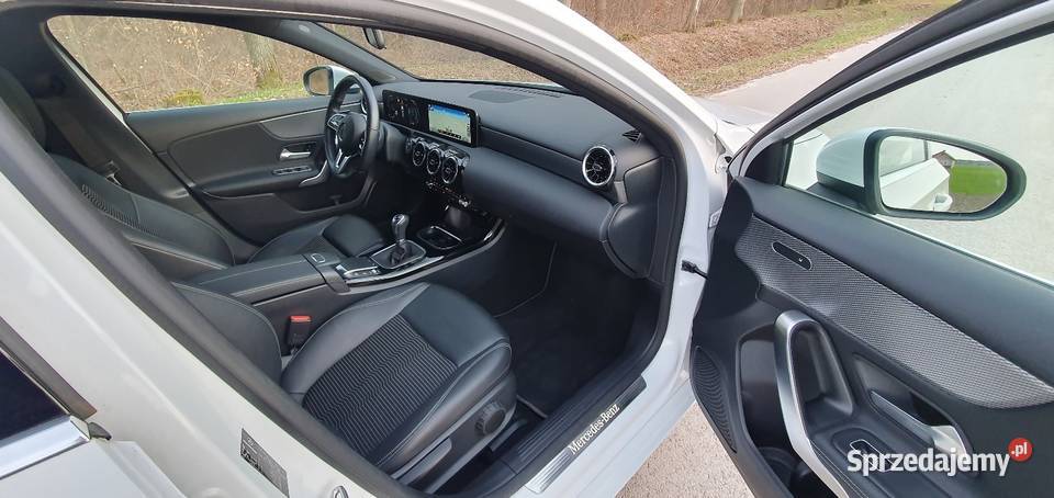 Mercedes A200 Benzyna 40000 2021r Ledy Biała 163KM lubelskie Tomaszów Lubelski
