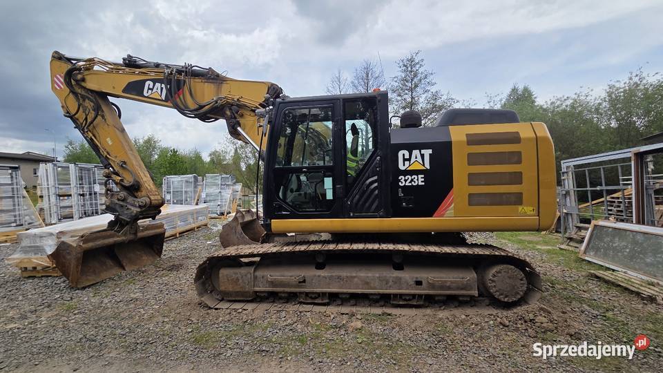 ładny CAT 323EL 2011 śląskie sprzedam