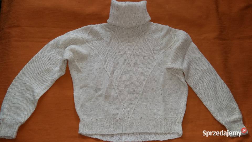 Biały golfsweter wełniany handmadeM Łódź