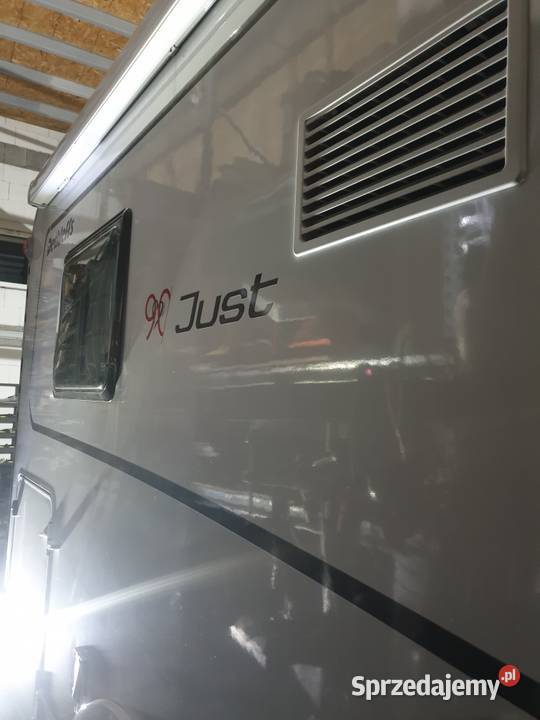 Zabudowa kampera dethless just 2025