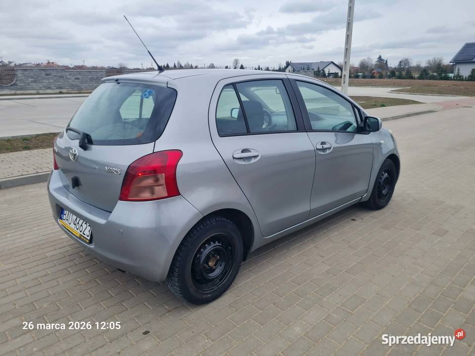 TOYOTA yaris AUTOMAT 2006r sprzedam