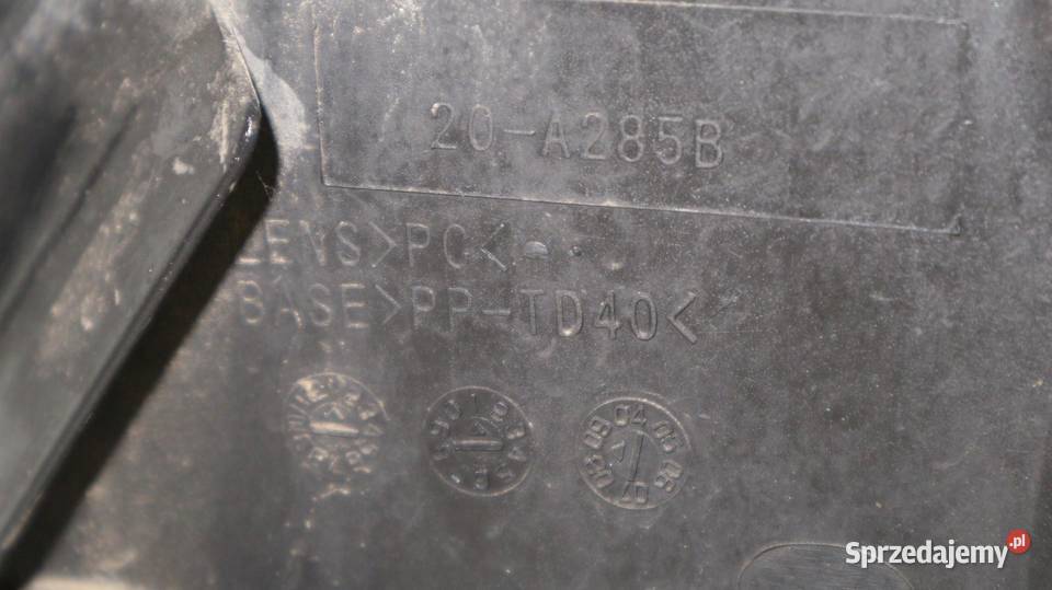 LAMPA PRAWA PRZEDNIA PRZÓD OPEL VECTRA C 20A285B osobowe sprzedam