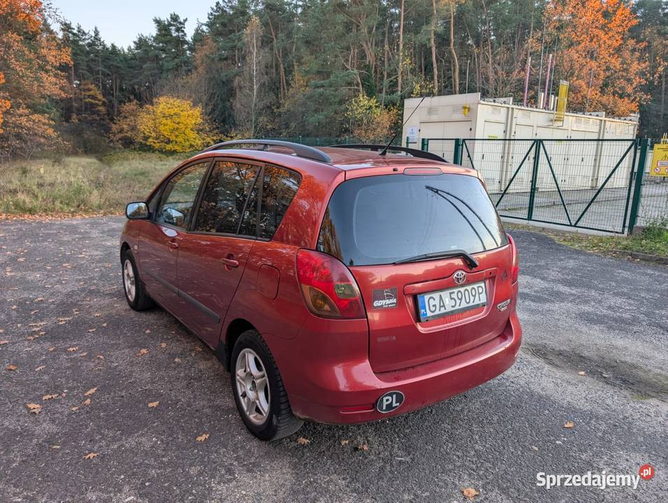 Toyota Corolla Verso 16