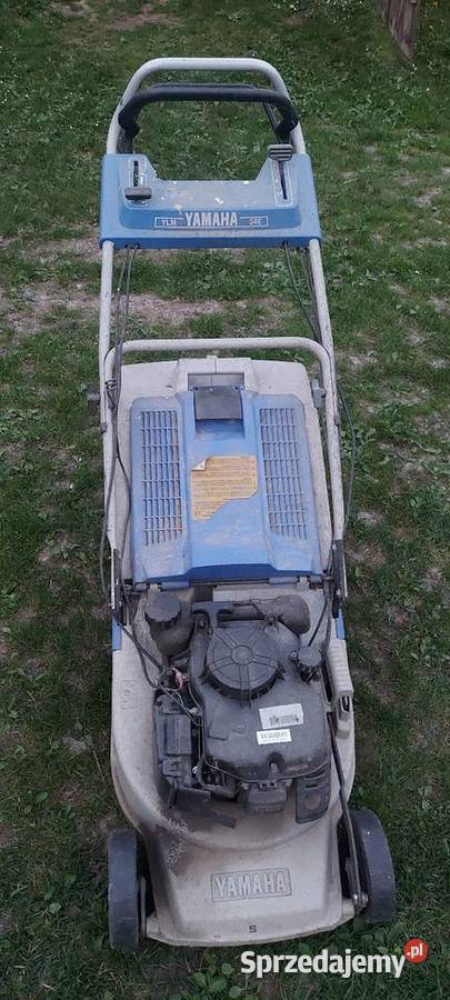 Kosiarka spalinowa yamaha z napędem na części Uchanie