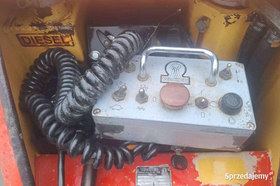Mini walec okołkowany WACKER RT820HT Dunkowa