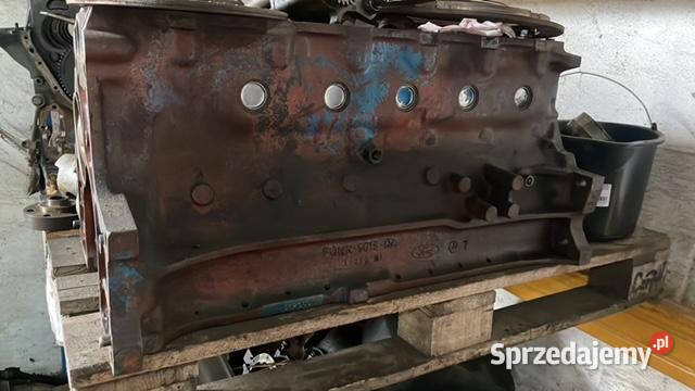 Blok silnika Ford 8730 8830 FONN6015DA Pozostałe Jastrzębniki