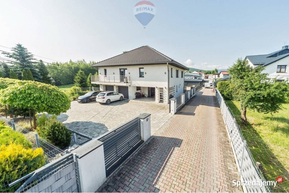 Luksusowa rezydencja na sprzedaż koło Wadowic utwardzona Klecza Dolna