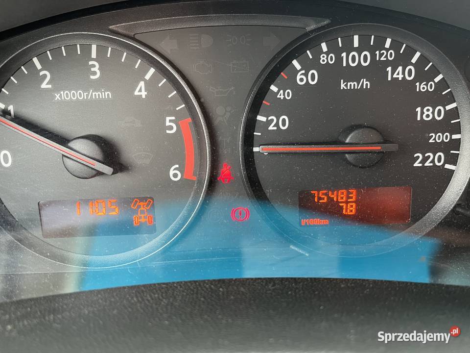 Nissan Navara pierwszy właściciel 75 manualna sprzedam