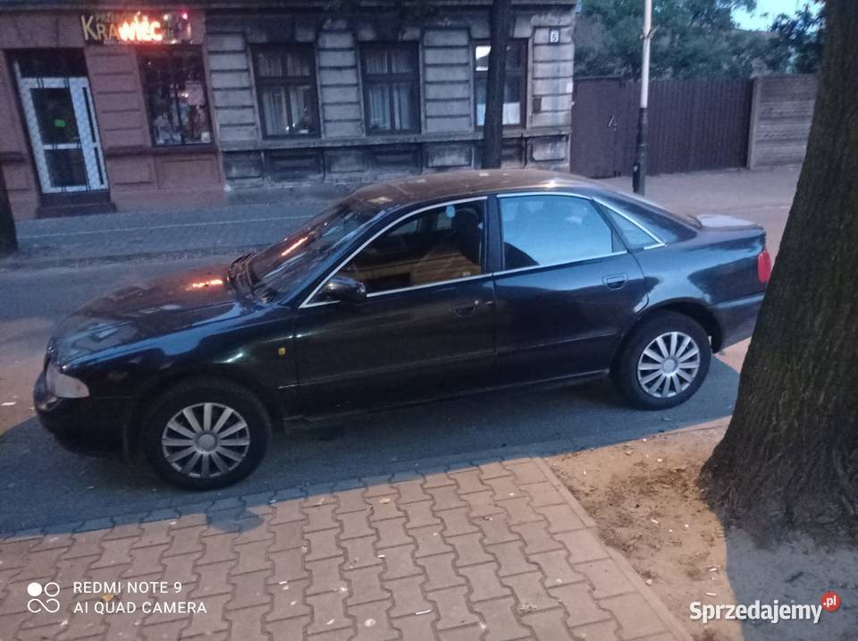 Audi A4 w złomu Pabianice sprzedam