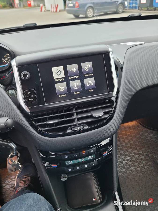 Peugeot suv 2008 16 hdi wersja Allure model Gorlice