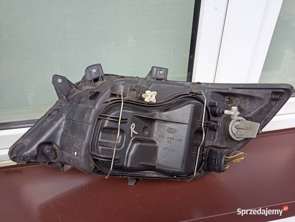 Mercedes Sprinter W901 lampa przednia prawa Lampy przednie Sieradz