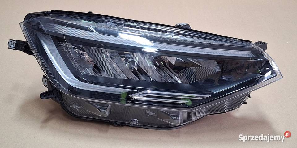 VW TAIGO REFLEKTOR PRAWY FULL LED LAMPA PRAWA