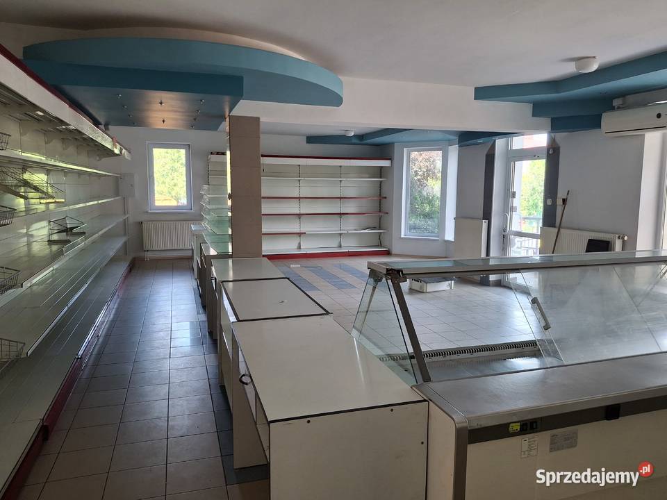 Lokal 107 M2 oferuję wynajm wspólnika do