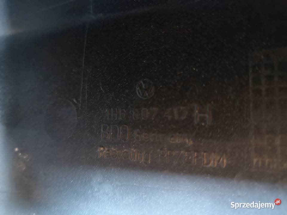 VW GOLF 3 III Zderzak Tył 1H6 807 417 H Zderzaki Skomielna Biała