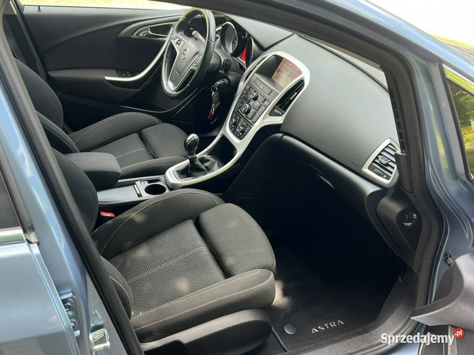 Opel Astra Opel Astra Opłacony Benzyna bluetooth Gostyń sprzedam