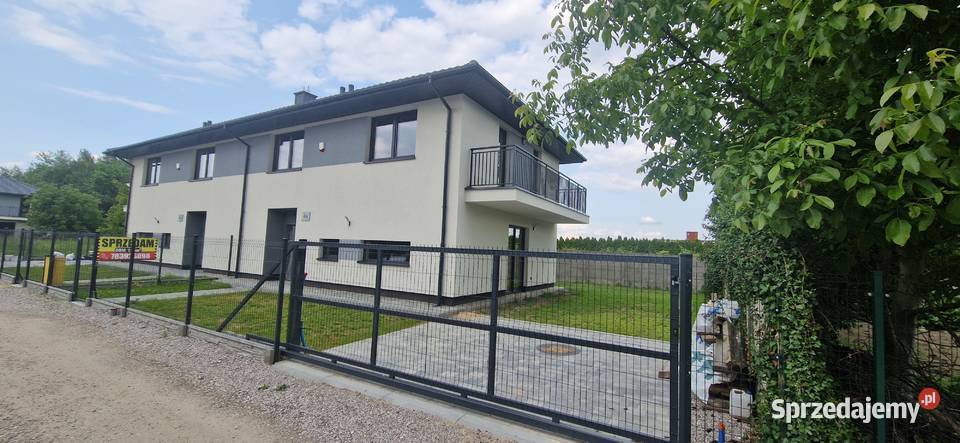 Sprzedam dom bliźniak Piastów