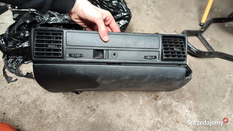 schowek pasażera bmw e36 Białystok