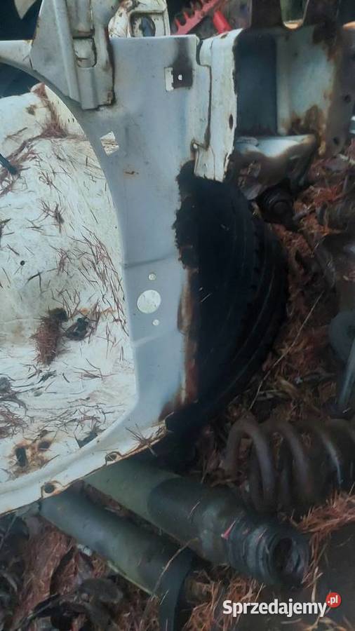 Ćwiartka Prawa Mercedes w123 pomorskie Bytów