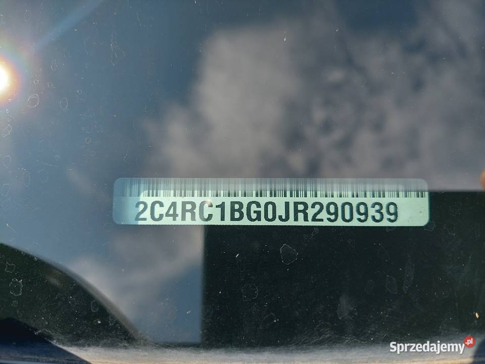 Chrysler Pacifica 2018r Touring L Drzewica