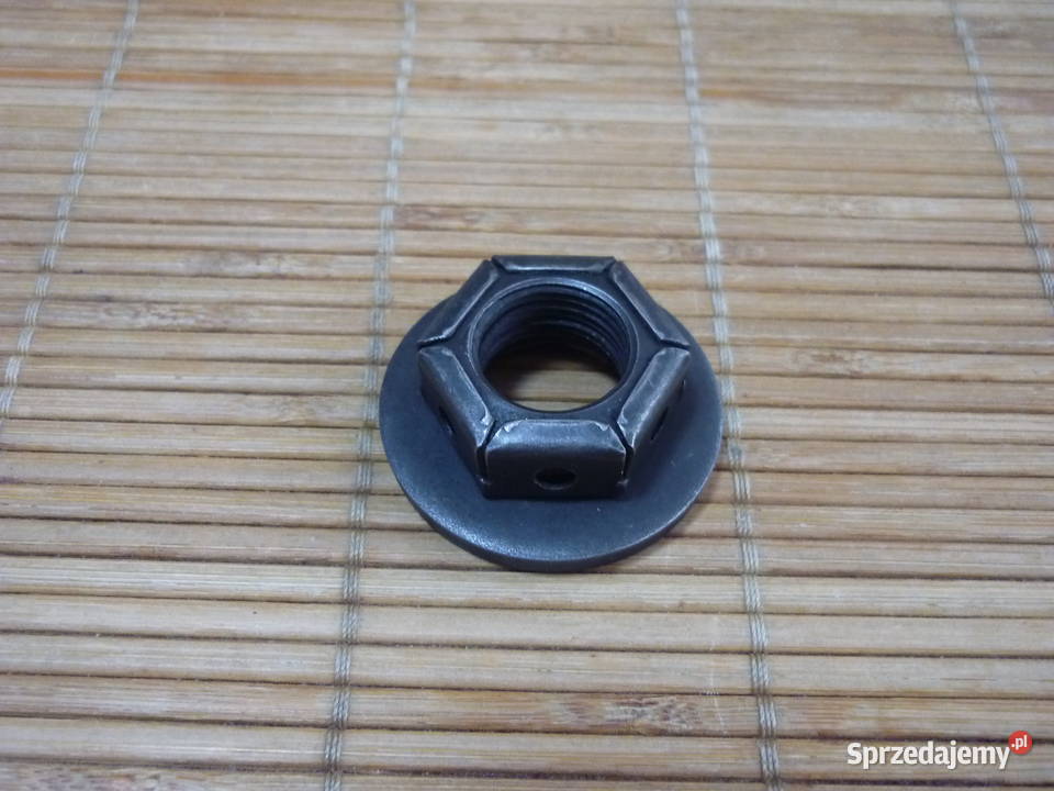 Nakrętka piasty koła M20x15 1949319 dekielek