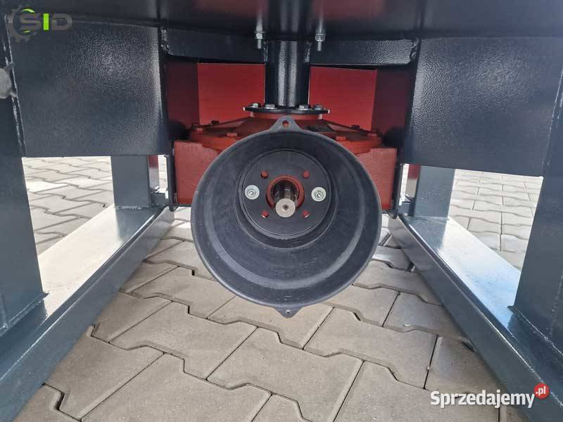 Mieszalnik Betoniarka Bębnowa Ciągnikowa 600 L Rzgów