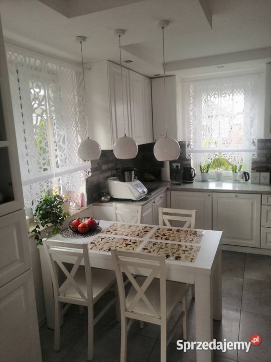 Lampy wiszące Klęczany