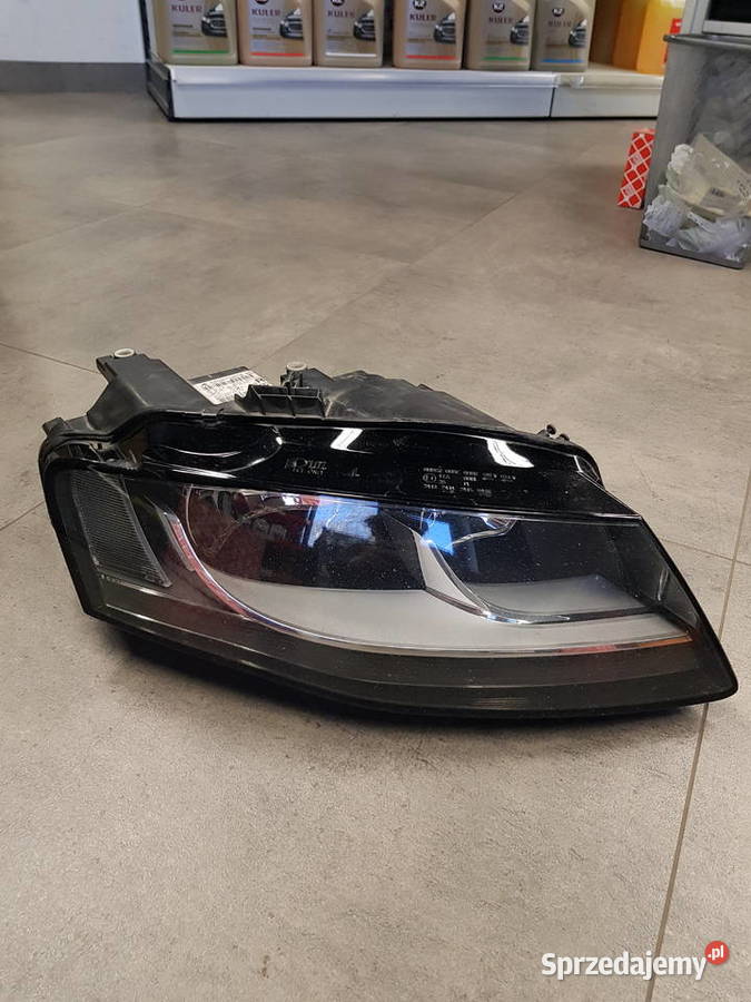 Lampa prawa do Audi a4 b8 używana kod części 8k0 osobowe śląskie Kończyce Małe