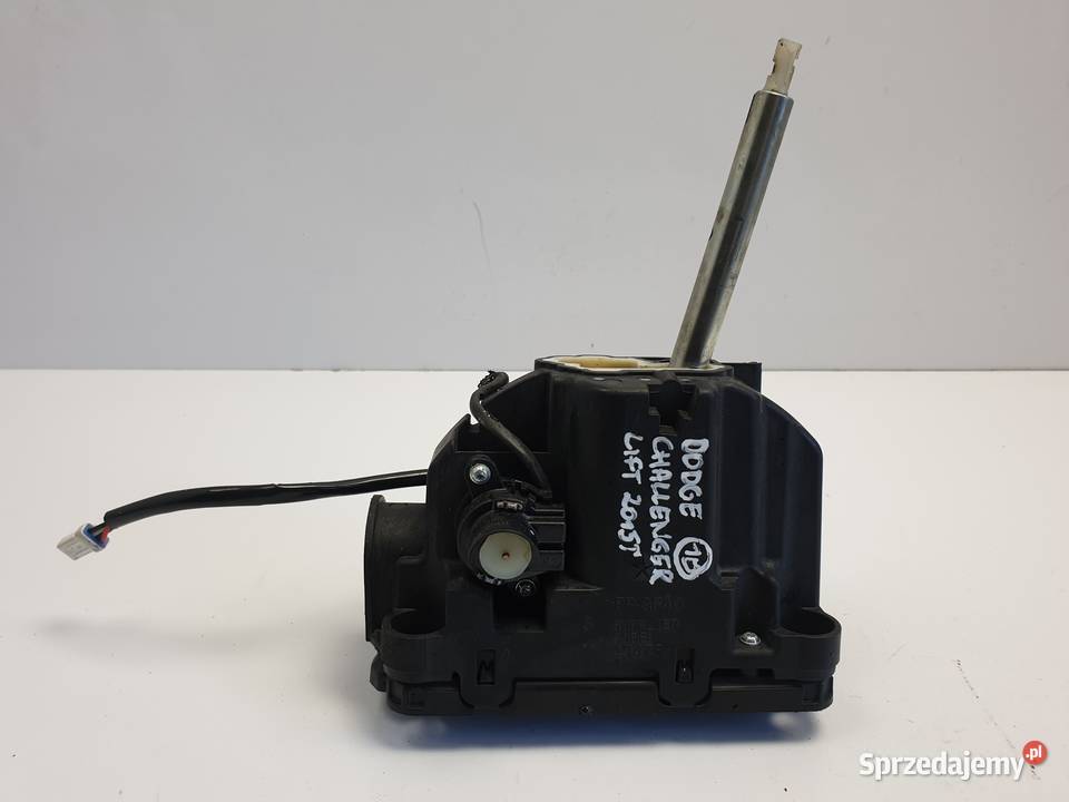 Dodge Challenger 15 LEWAREK ZMIANY BIEGÓW Rudka