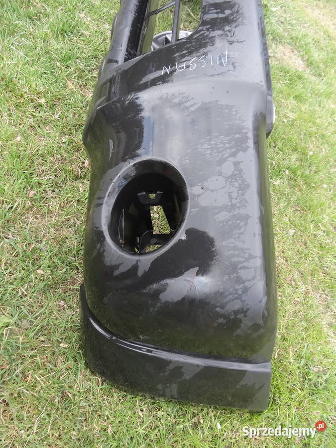 zderzak przód przedni nissan navara d22 osobowe Części samochodowe Niemodlin