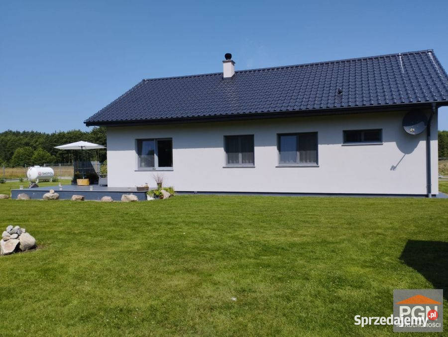 Sprzedam dom wolnostojący 90m2 Pobierowo Wojska
