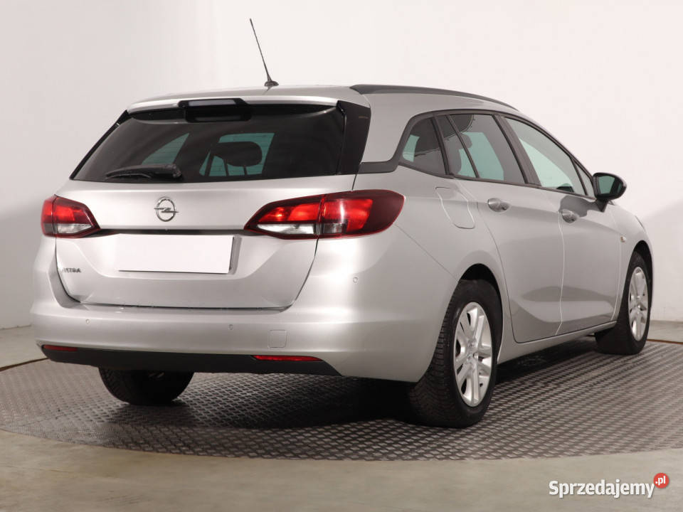 Opel Astra 12 Turbo Katowice