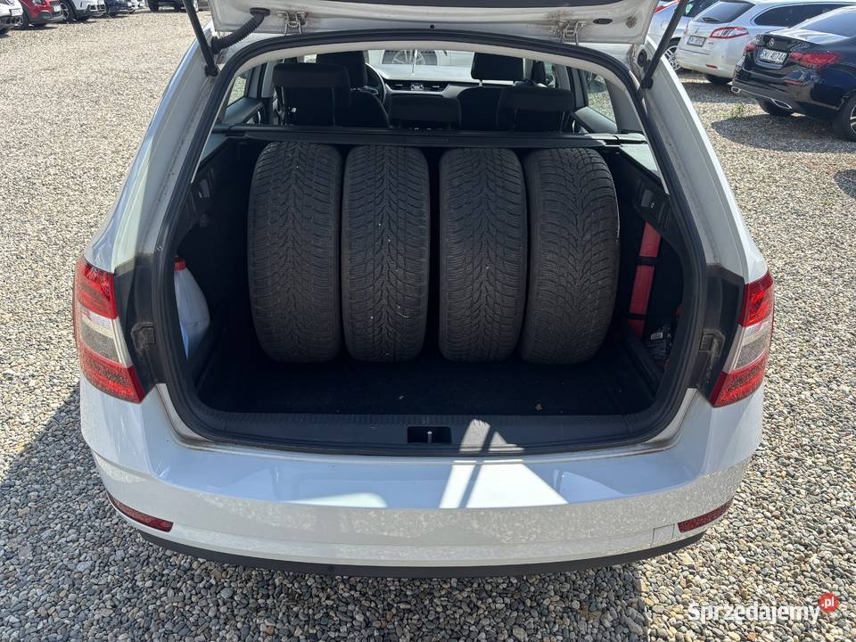Skoda Octavia GWARANCJA MP3 Paniówki