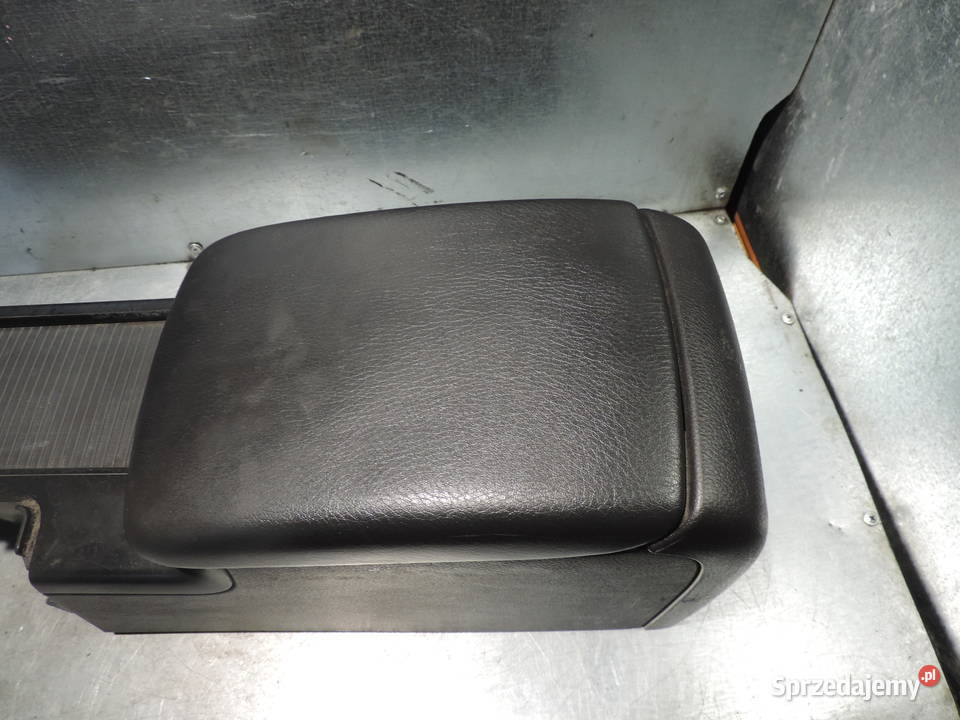 PODŁOKIETNIK SUBARU LEGACY IV Rok produkcji 2004 małopolskie Nowy Sącz